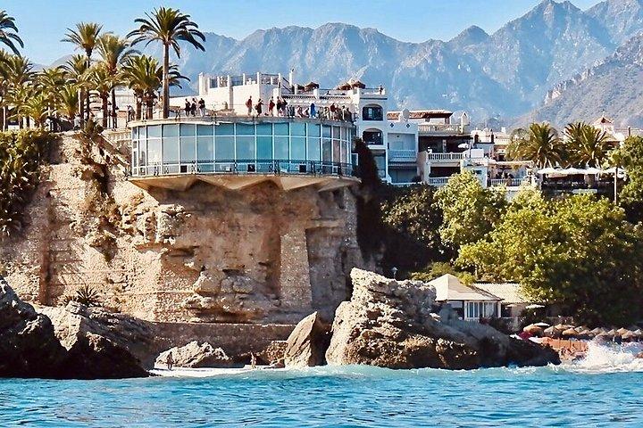 ネルハ洞窟、ネルハとフリヒリアナへの日帰り旅行