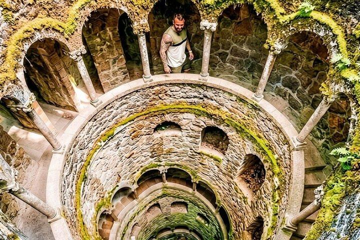 Sintra : Regaleira Guided Tour & Tickets (アドオンPena, Monserrate)
