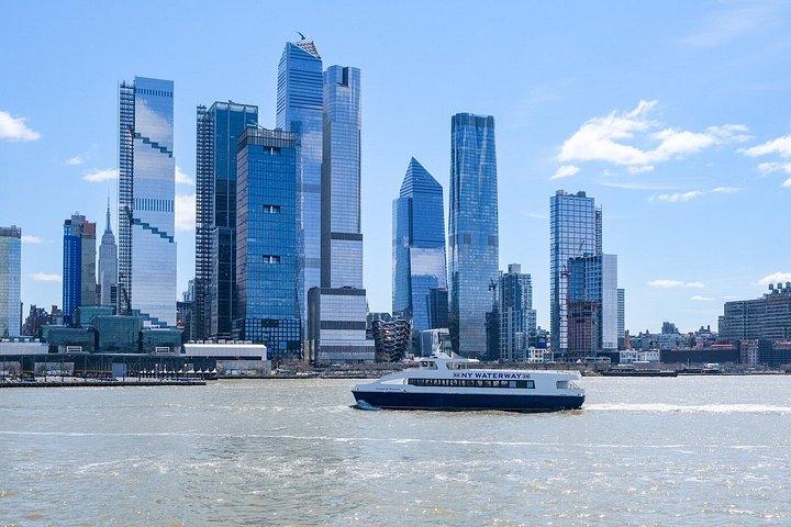80-Minute NYC Must-See Essentials Cruise