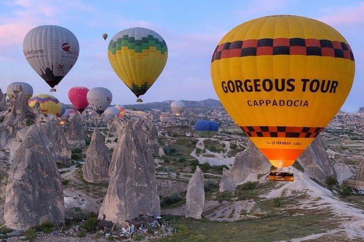 Vol en montgolfière en Cappadoce au-dessus de Göreme