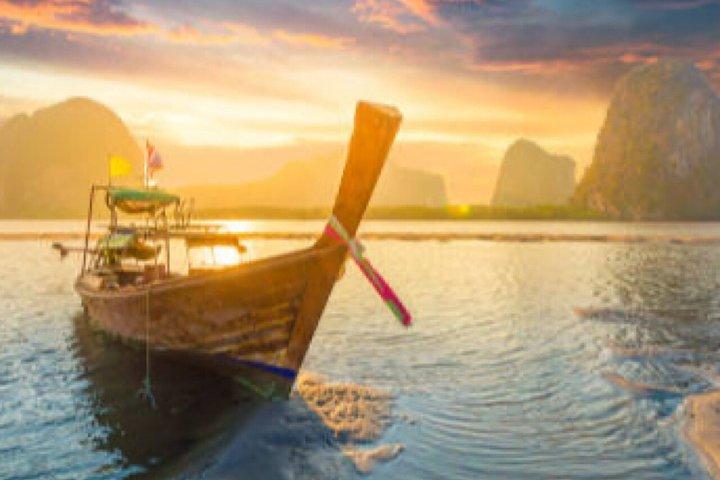 Tour en barco al atardecer y al plancton bioluminiscente desde Koh Lanta