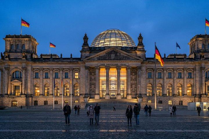 Private Customizable Walking Tour Berlin Historic Landmarks