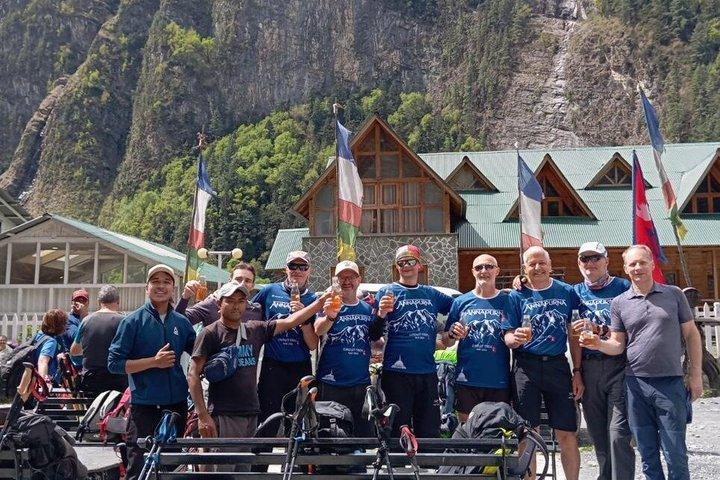 Viaggio di 14 giorni attraverso l'Himalaya del Nepal