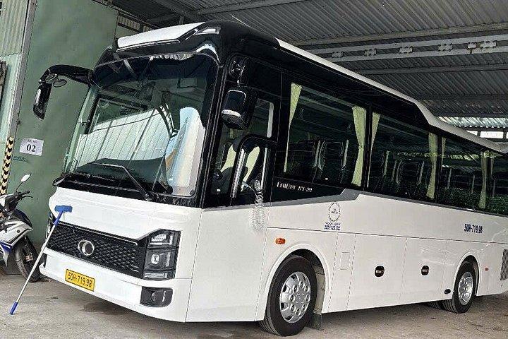 ロンタイン空港サイゴン-専用車送迎