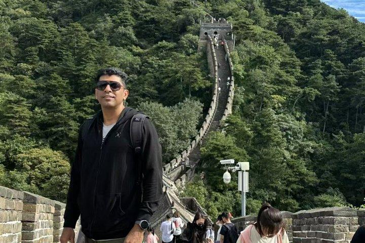 BusDa : 武天佑万里の長城交通サービスへの旅行