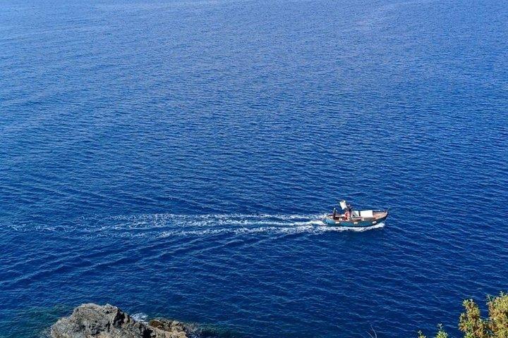 Privat bådoplevelse i Cinque Terre med aperitif