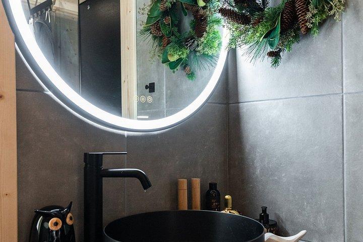 Löyly Luxe : プライベートヘリテージサウナ＆ファインダイニング in グラスイグルー*
