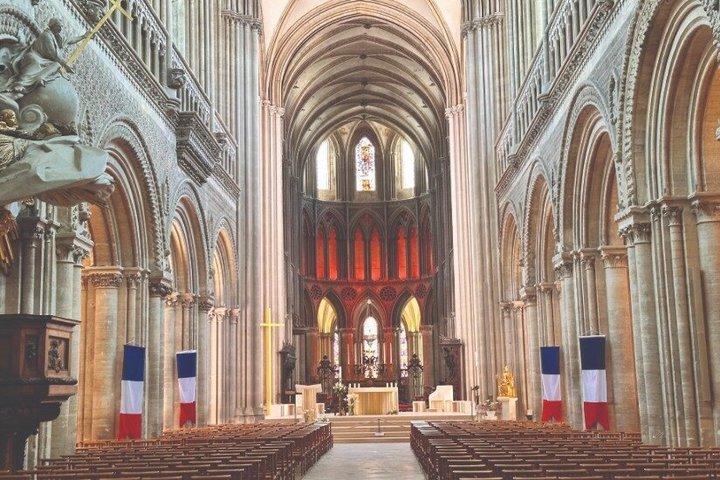 Normandy D-Day Semi-Private Tour from Paris with Hotel Pickup