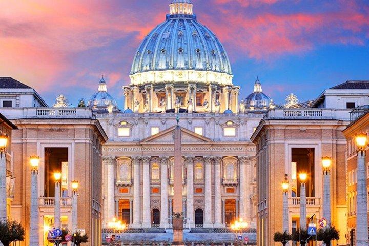 Hoteller i nærheden af Vatikanets museer, Sistine Chapel Tour & St. Peter's