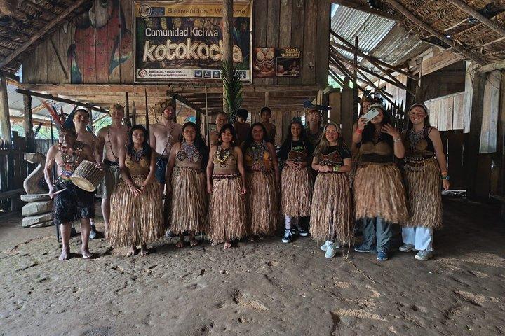 Amazon Puyo 3 Days 2 Nights | Caimans, Waterfall and Jungle