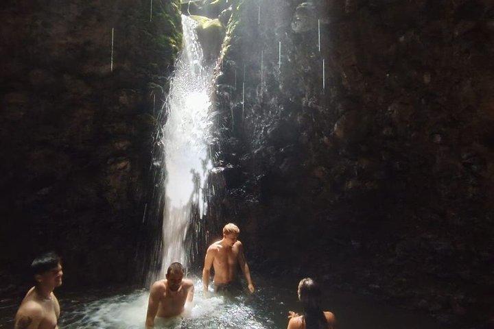 Amazon Puyo 3 Days 2 Nights | Caimans, Waterfall and Jungle