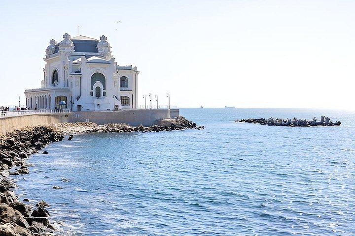 首都から海岸までの黒海の日アドベンチャー