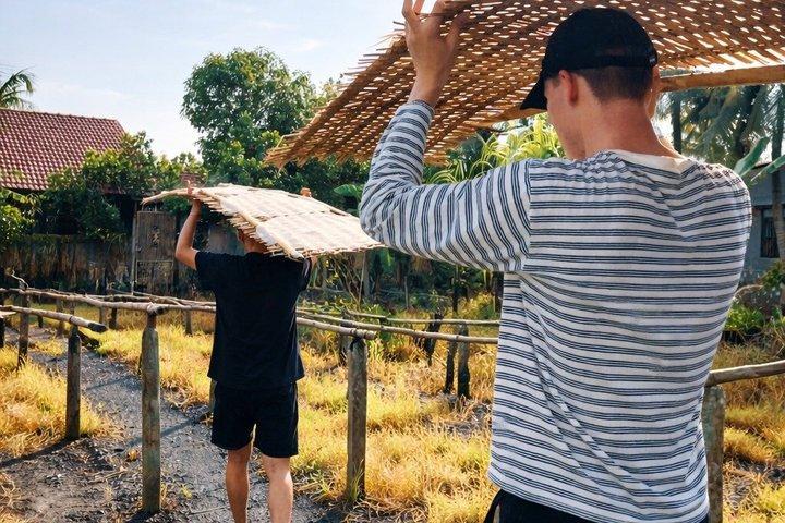 Cai Rang Floating Market Tour with Breakfast Rice Noodle Workshop