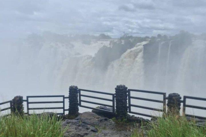 Victoria Falls Dual Border Heritage Tour Zimbabwe y Zambia