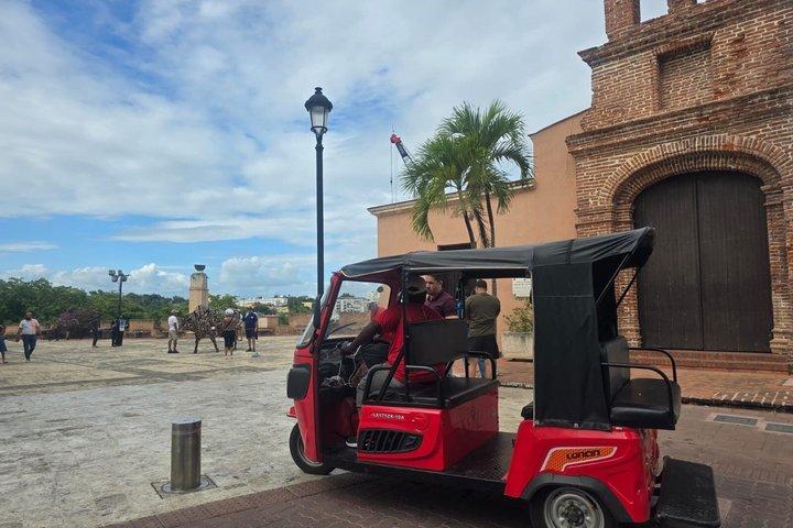 Santo Domingo Tuk Tuk Experience