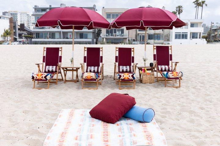 Fete for Four Luxury Beach Picnic and Concierge Experience（4つの豪華なビーチピクニックとコンシェルジュ体験のためのフィーテ）