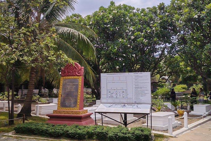Killing Field & Genocide Museum S21のみ10米ドル/枚