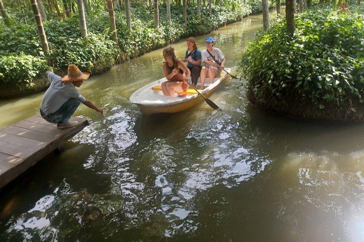 隠れた宝石ドラゴン寺院、ドンワイ市場、雨上がりカフェ
