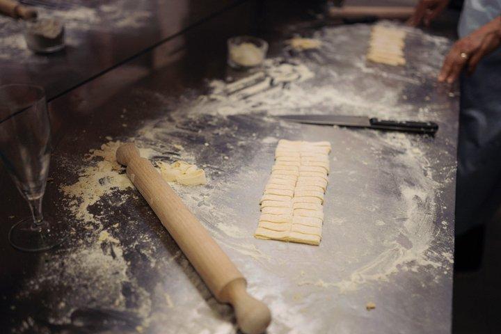 ローマ市内中心部でペストとパスタの料理教室