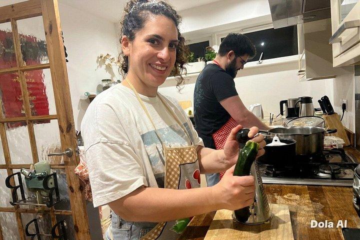 London 3 hours authentic Chinese dumplings private class for 2-6
