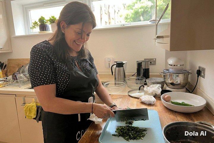 London 3 hours authentic Chinese dumplings private class for 2-6