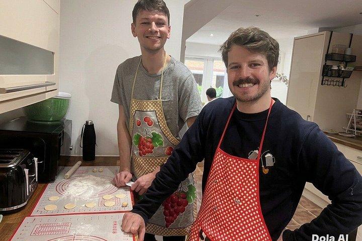 London 3 hours authentic Chinese dumplings private class for 2-6