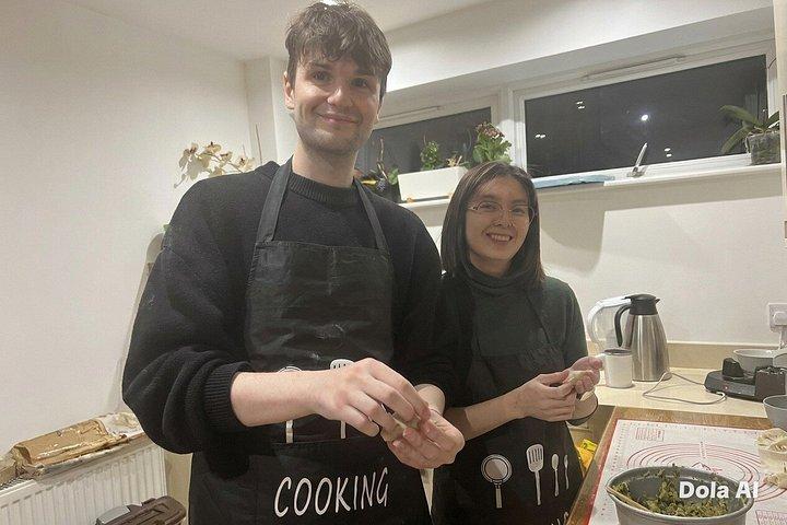 London 3 hours authentic Chinese dumplings private class for 2-6