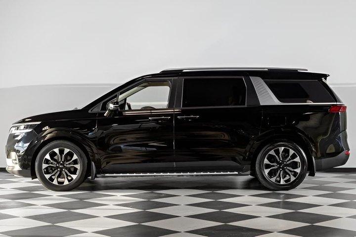 Private - Chauffeur Service Dubai or Abu Dhabi