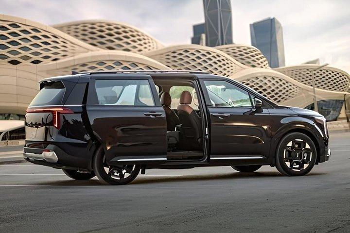 Private - Chauffeur Service Dubai or Abu Dhabi