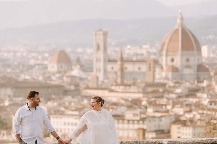 Private Photoshoot in Florence – Couples, Families & Proposals