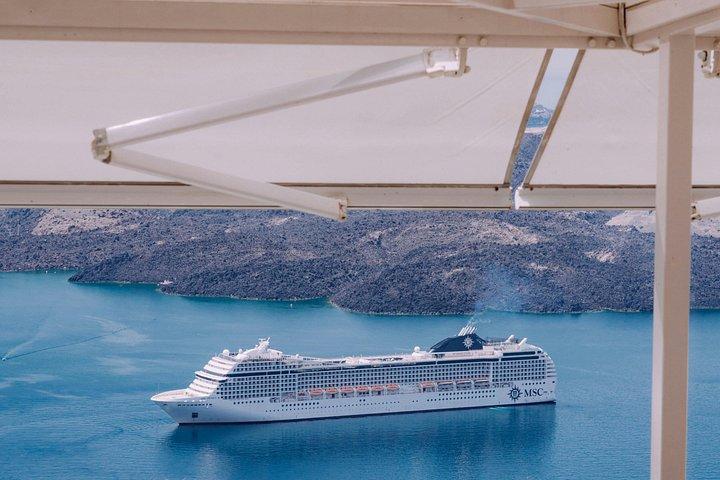 Santorini Small Group Shore Excursion: Iconic Island Highlights