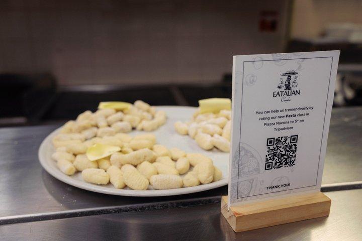 Authentic Gnocchi Cooking Class in Rome - Piazza Navona