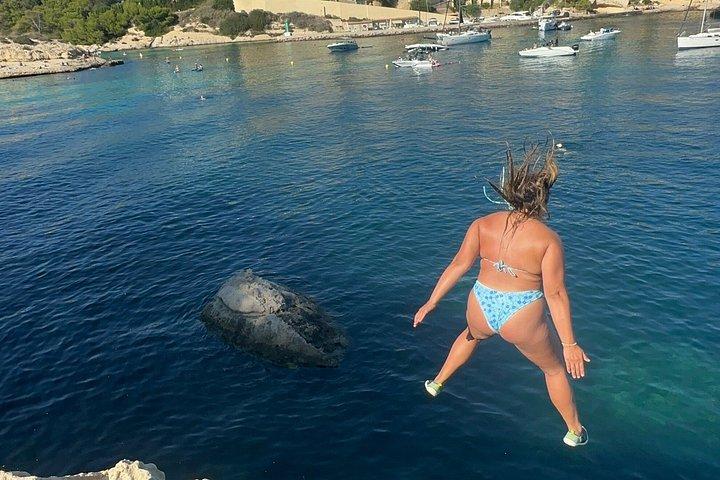 Explore Mallorca in a Mini Cooper Cabrio Tour