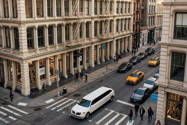 Top bewertet NYC Private Luxury Flughafenankunft mit Stretch Limo