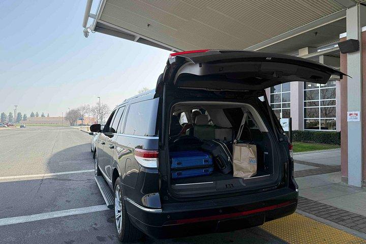 Private Executive SUV Transfer from LAX to San Diego