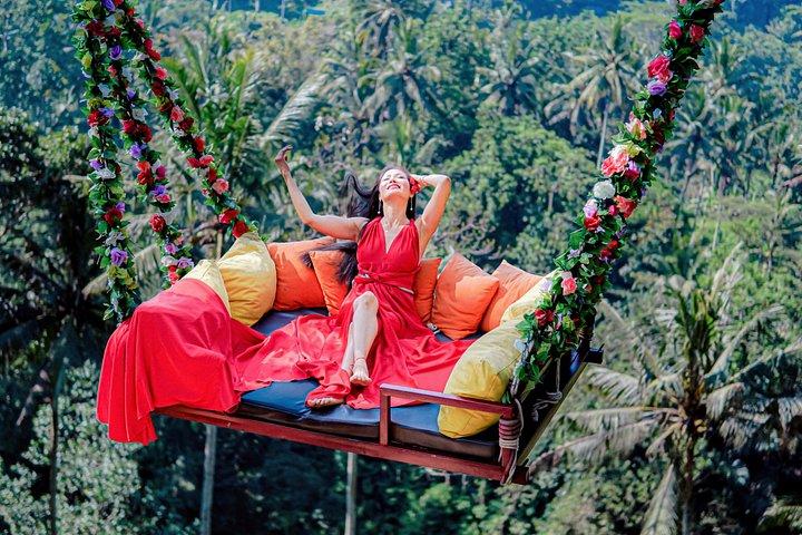 Bali Custom Private Tour med professionel fotograf drone