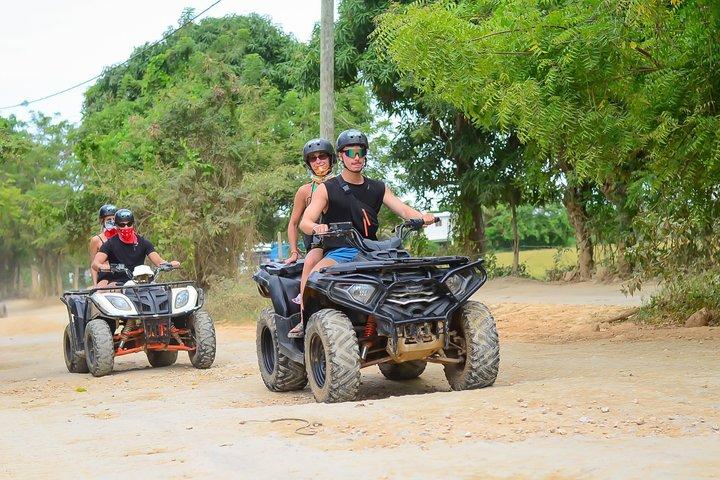 Jungle ATV oplevelse Punta Cana – off-road, mudder og lokal kultur