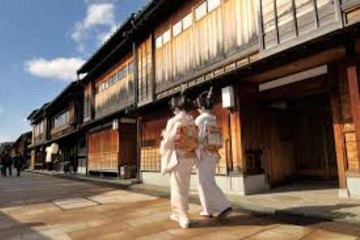 比叡山霊場と伝統ある坂本町を巡る京都遺産ツアー