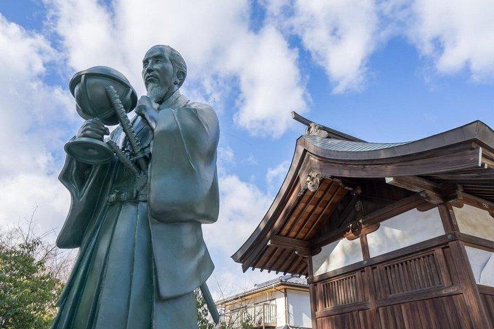 Gå ind i samurai historie Matsushiro Tour fra Nagano med bil
