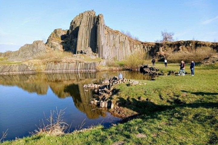 Glassblowing Workshop, Craft Beer & Volcanic Landscape Hike