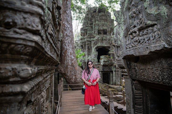 Angkor Wat Sunrise Small Group Tour With Breakfast
