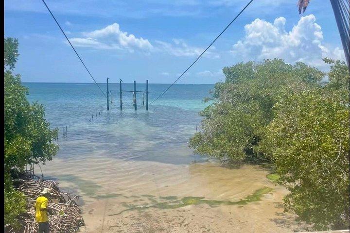 チュッカ海前哨基地往復へのプライベート輸送