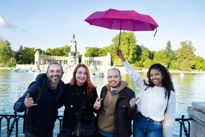 Madrid : Retiro park hemmeligheder, legender og paladser lille gruppe tur