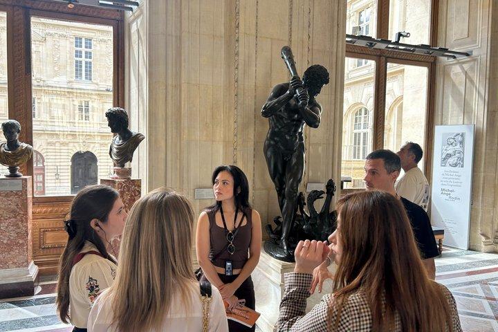 Parigi : tour privato semi privato del Museo del Louvre