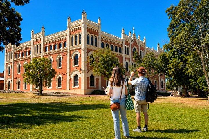 Dagstur till historiska New Norcia, natur och lokala pärlor