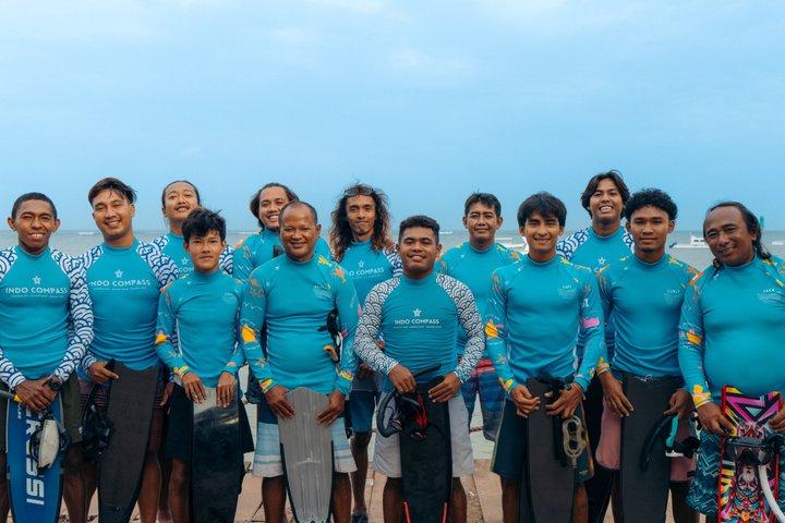 Excursión de un día a Nusa Penida: barco, 4 snorkeling, Mantarrayas y tour terrestre