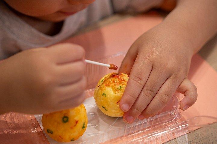 大阪たこ焼きワークショップでクラフトしてカプセルギフトをゲットしよう