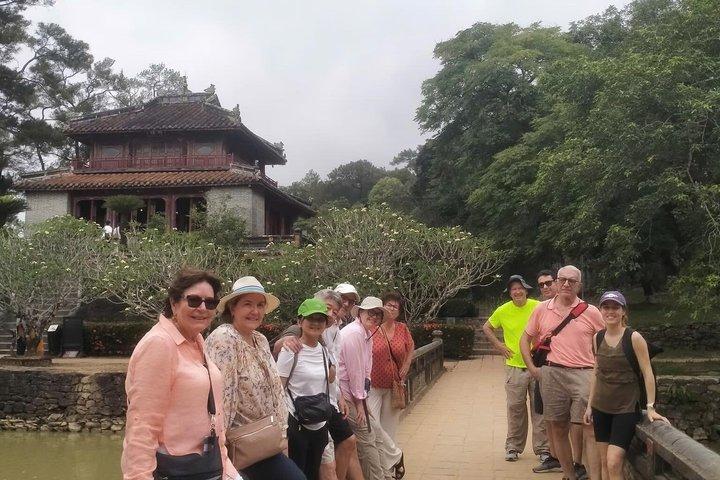Hue: Exploring Royal City with Multi Options and Dragon Boat