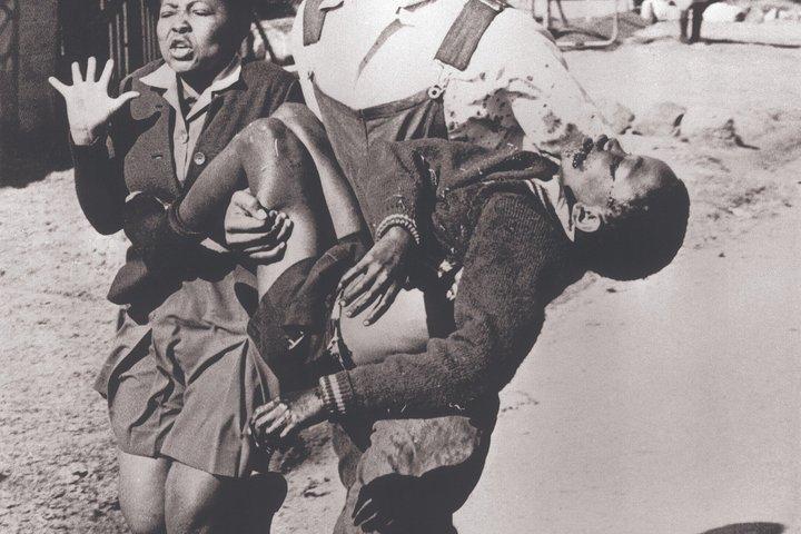 Apartheids uppgång och fall: Soweto och Joburgs stadsutforskning (Svenska)