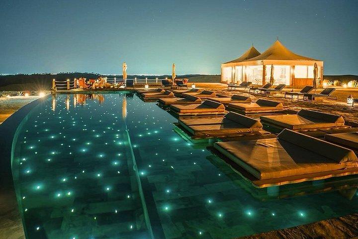 Luxus Agafay Desert Sunset Experience mit Pool & Dinner Show